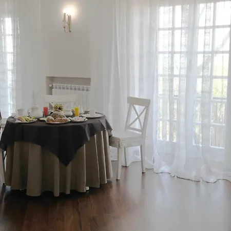 Guest house Antica Di Bruto 3*