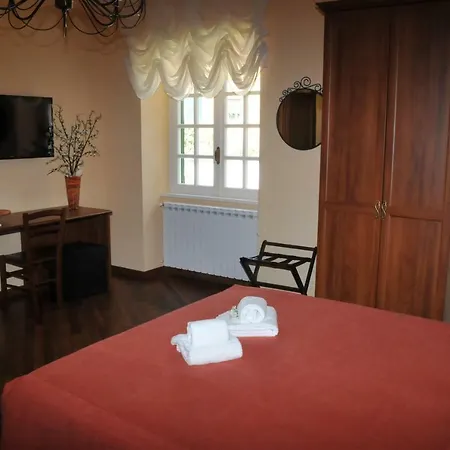 Antica Di Bruto Guest house