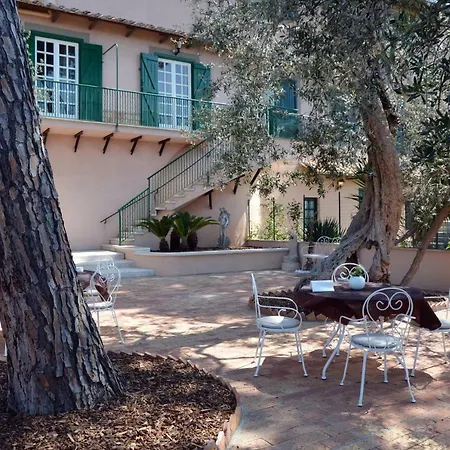 Antica Di Bruto Guest house